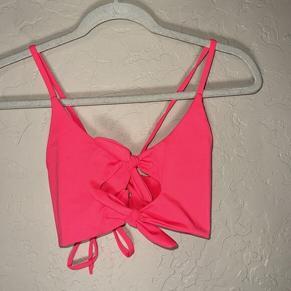 Cora’s kinis Mikonos bottoms and lanai top in hot guava bikini. - Picture 7 of 9